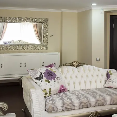 Willa Mondial Villas *